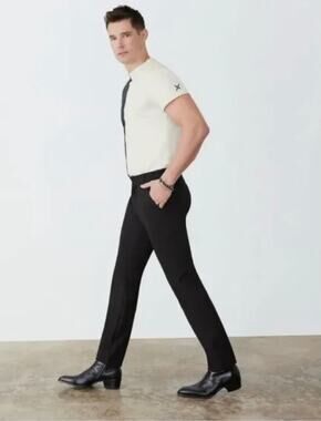 GSTQ Flex Flat Front Pant in Black Men’s Size 30